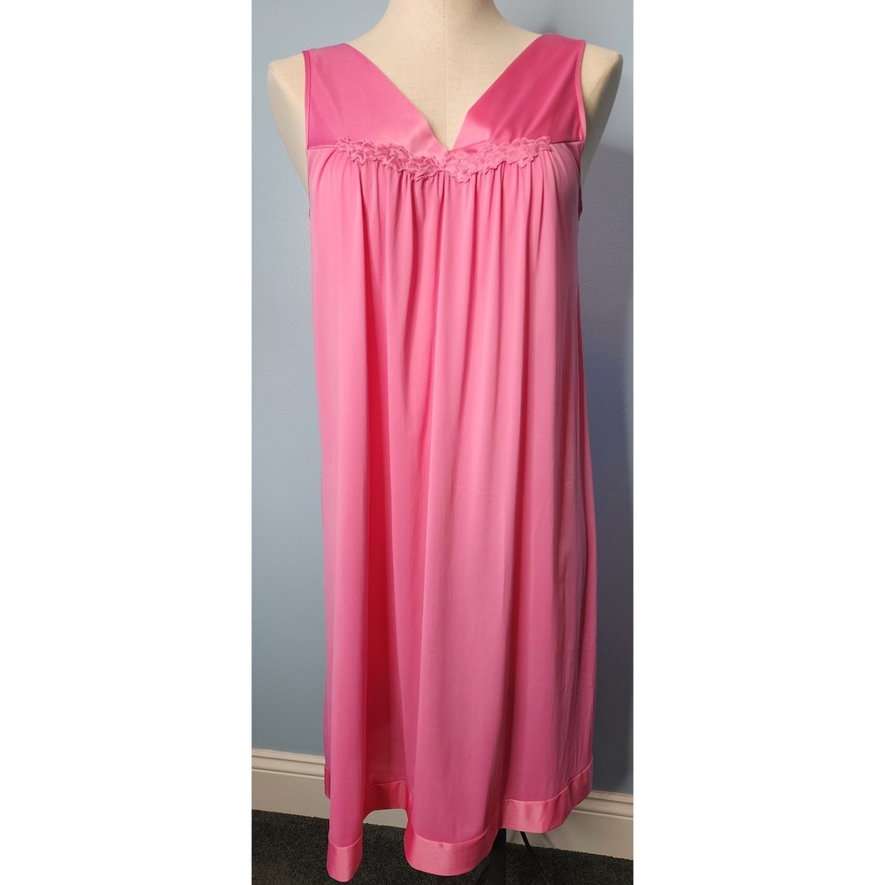 Exquisite Form Coloratura Nightgown S Pink Floral V-Neck Nylon Sleeveless 30107